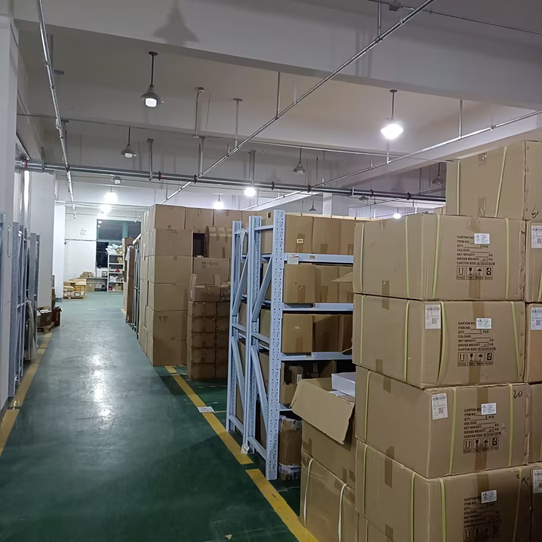 临时仓库成为应急仓储新选择，智能分拣+极速出库更高效